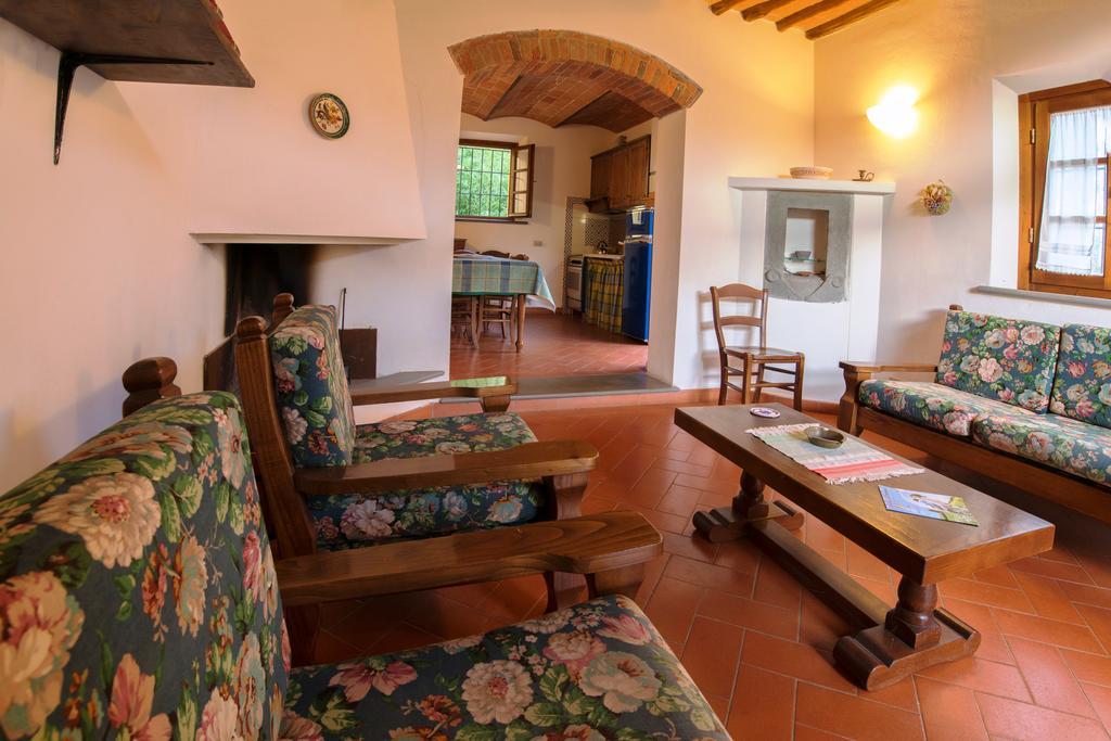 Agriturismo Poggio Al Tesoro Crespina Exteriör bild